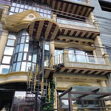 Divine Hotel & Banquet Hall بوبال المظهر الخارجي الصورة