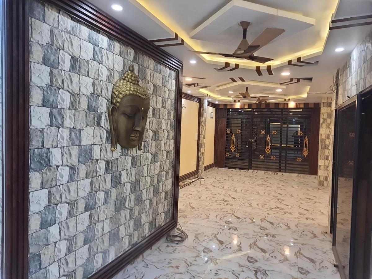 Divine Hotel & Banquet Hall بوبال المظهر الخارجي الصورة