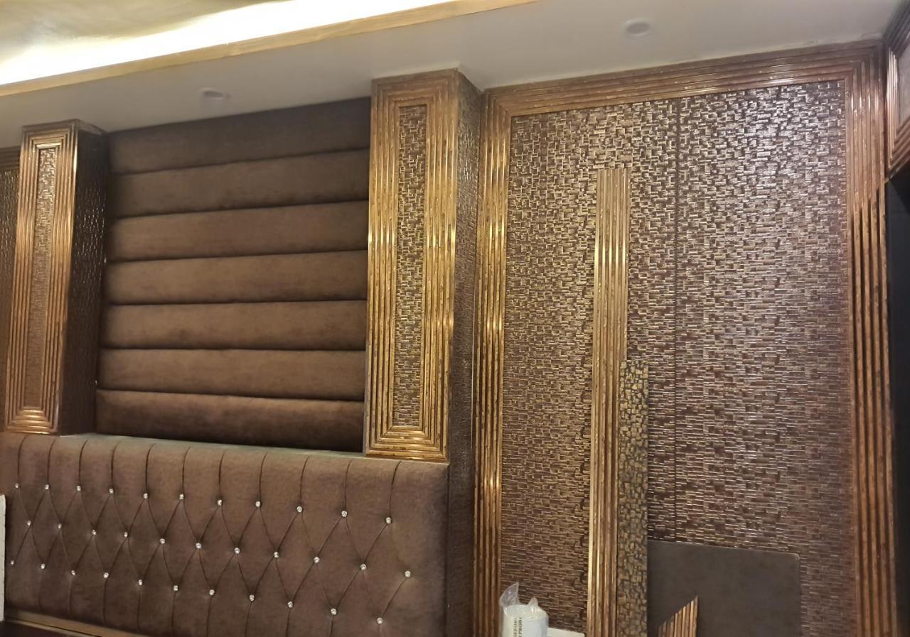 Divine Hotel & Banquet Hall بوبال المظهر الخارجي الصورة