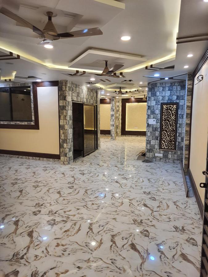 Divine Hotel & Banquet Hall بوبال المظهر الخارجي الصورة