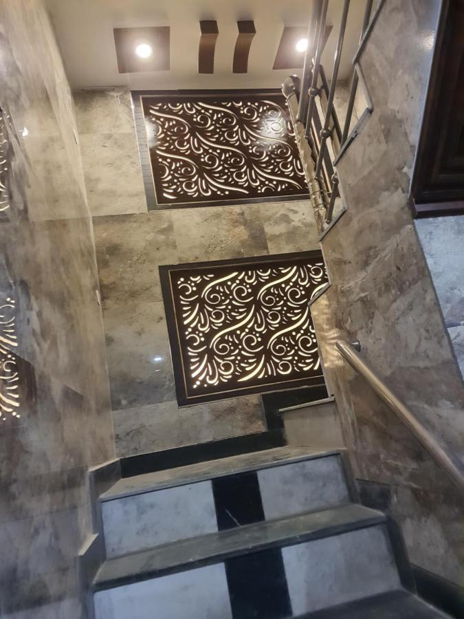 Divine Hotel & Banquet Hall بوبال المظهر الخارجي الصورة